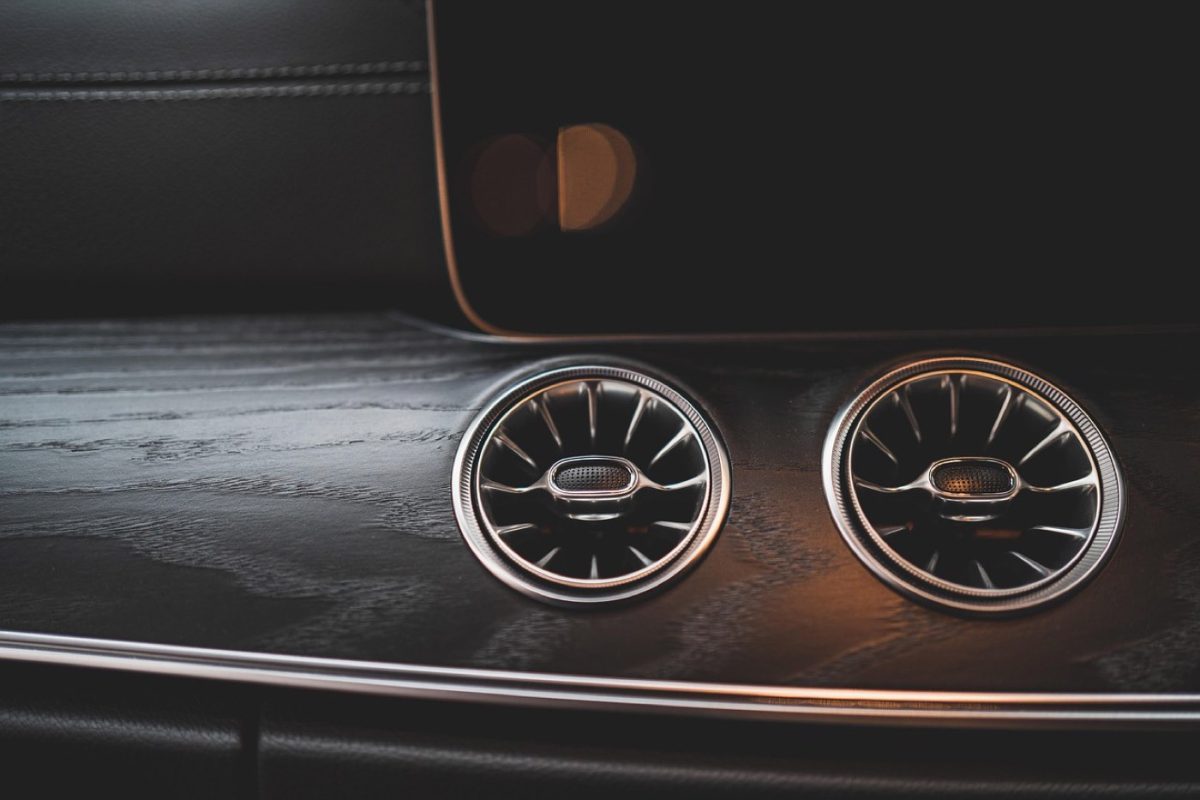 Comparatif Mirka vs Festool pour carrosserie