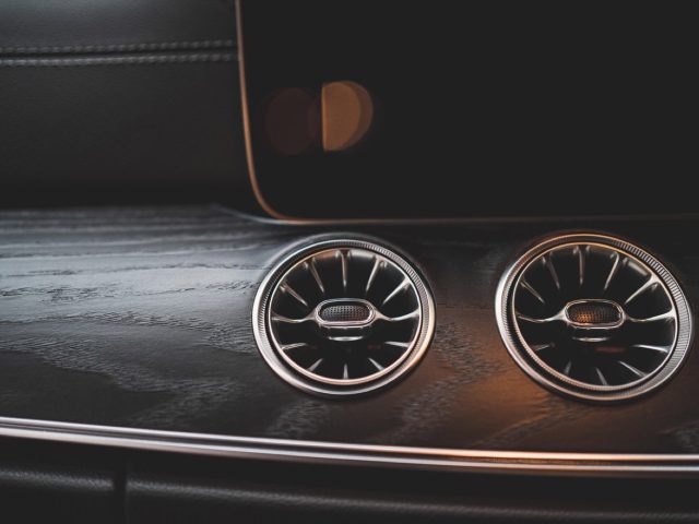 Comparatif Mirka vs Festool pour carrosserie